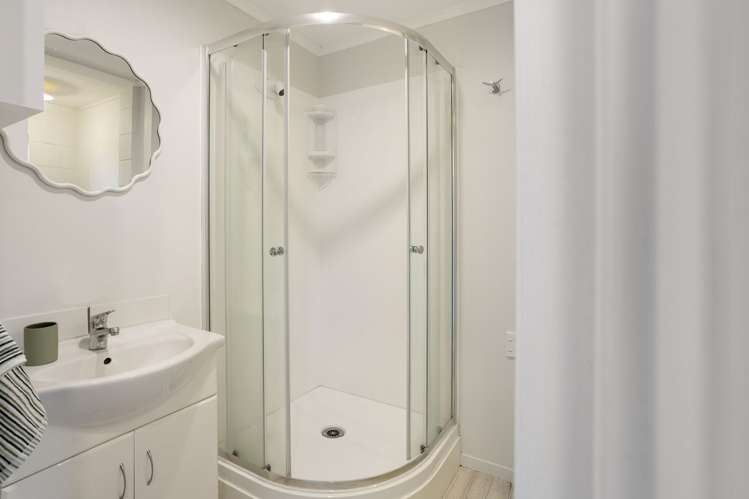 51 Dinsdale Road Dinsdale_17