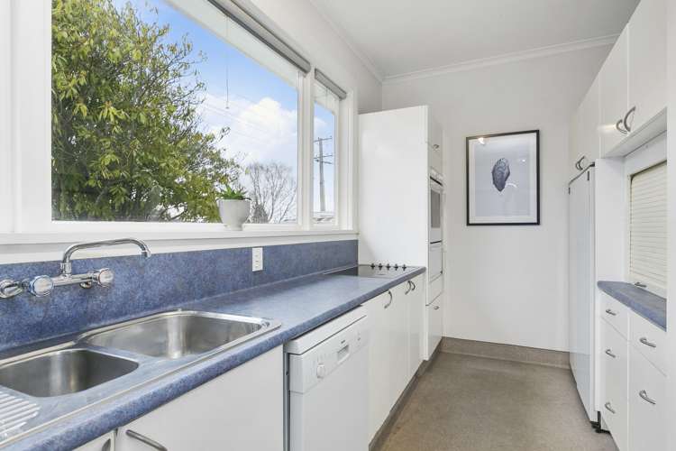 12 Thoreau Street Concord_10