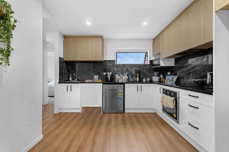 10D Benton Place Manurewa_22