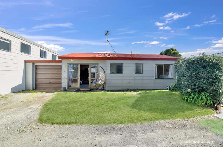 2/29 Leander Street_2