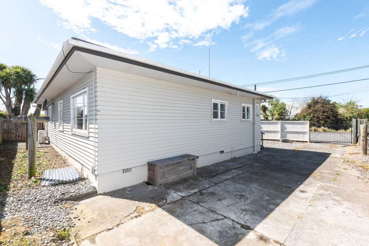 3 Croziers Road Saint Albans_14