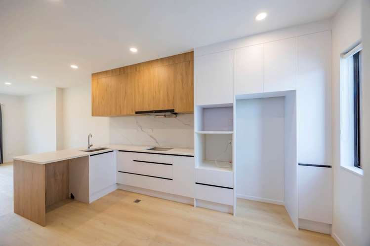 2/10 Camp Road Mt Wellington_4