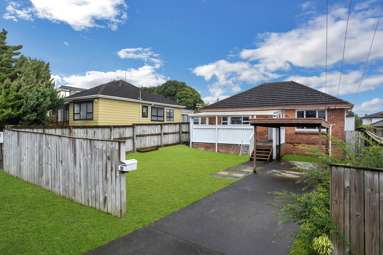 42 White Swan Road_1