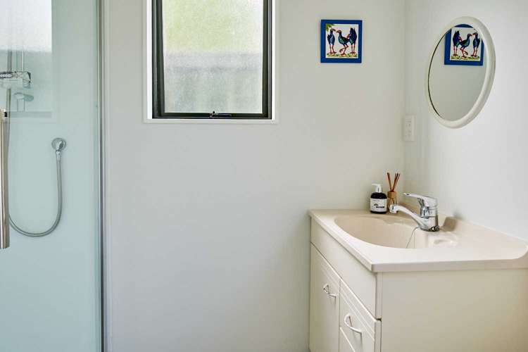 105 Marine Parade Eastbourne_13