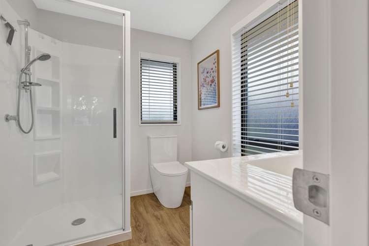 3 Cox Lane Amberley_12