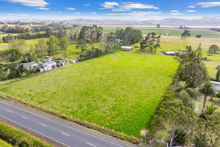 1091 Pouto Road_3