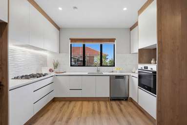 1A Maunder Place_1