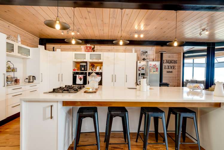 8 Ngarimu Heights Row Ngarimu Bay_5