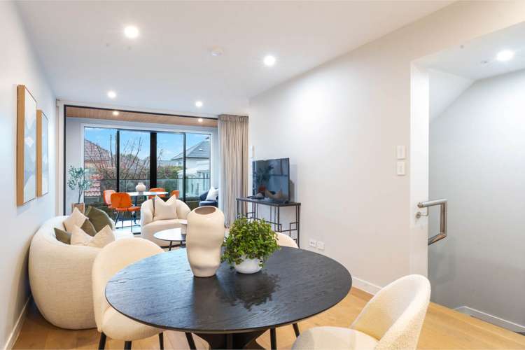 2/109 Kohimarama Road_4