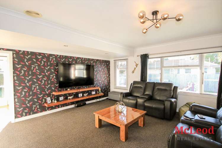 8 Pages Road Allenton_10