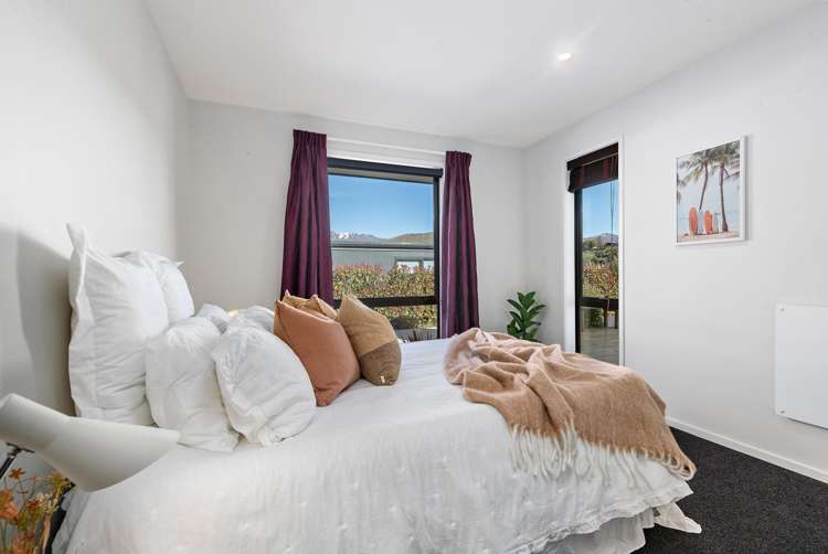 24 Woodstock Road Lower Shotover_15