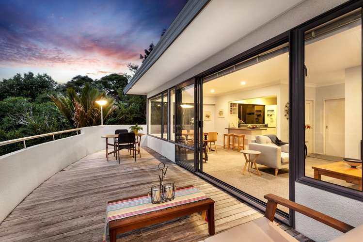 1 Park Road Titirangi_4