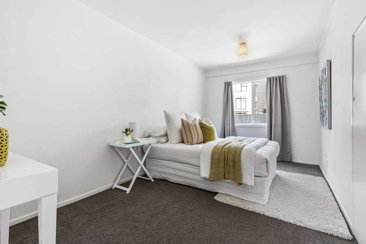 2/111 Hobsonville Road West Harbour_14