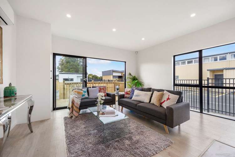 63a Flanshaw Road Te Atatu South_15