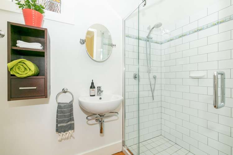 39 Myrtle Street Hamilton East_9