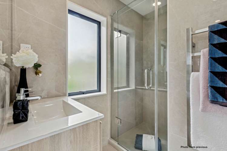 2/58 Sylvan Crescent Te Atatu South_14