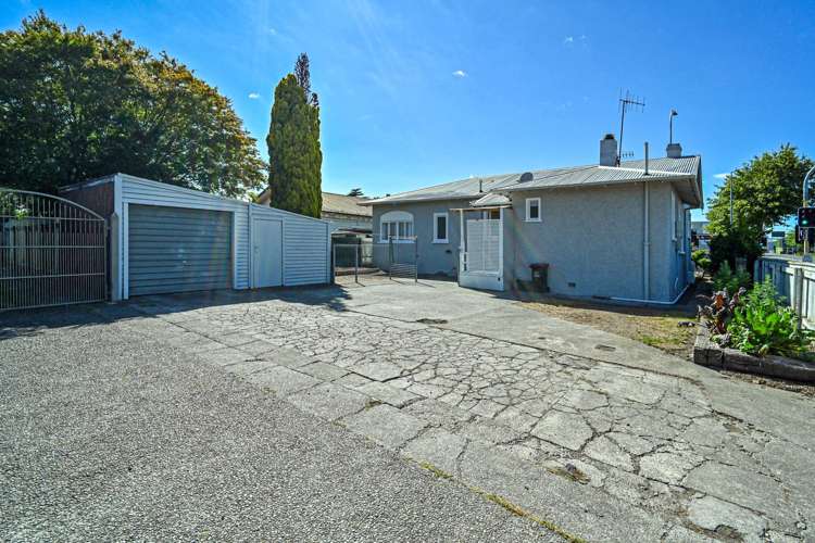 400 Nelson Street North Hastings_16