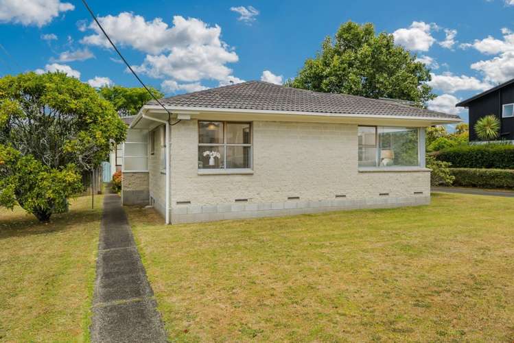 1/48 Taharoto Road Takapuna_14