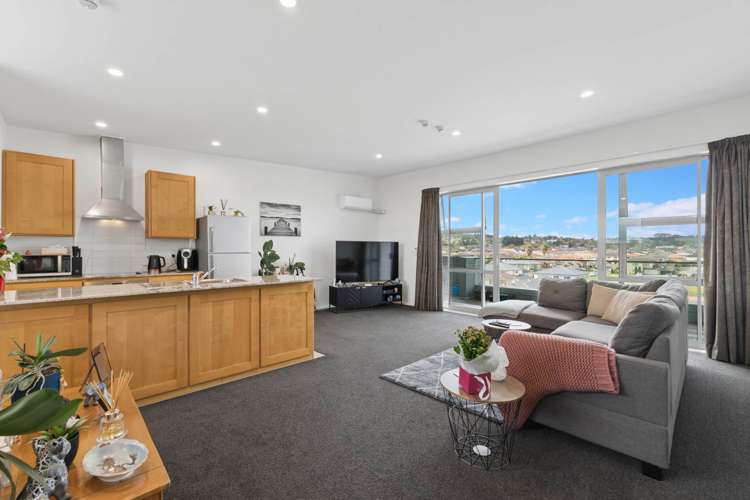 16/63 Kestev Drive Flat Bush_9