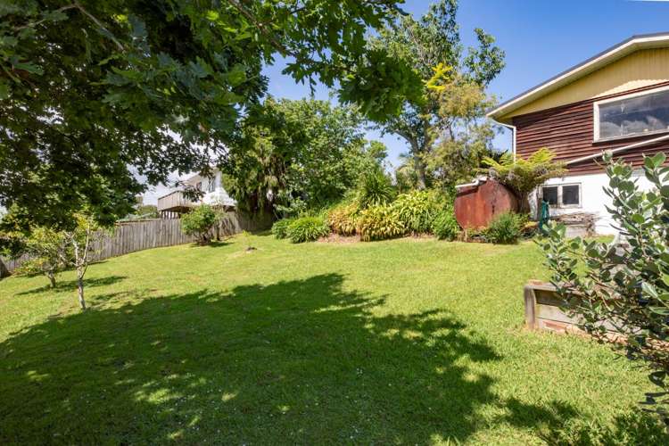 60 Fairmount Road Titirangi_14