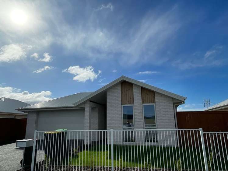 12 Muldowney Drive 11103_16