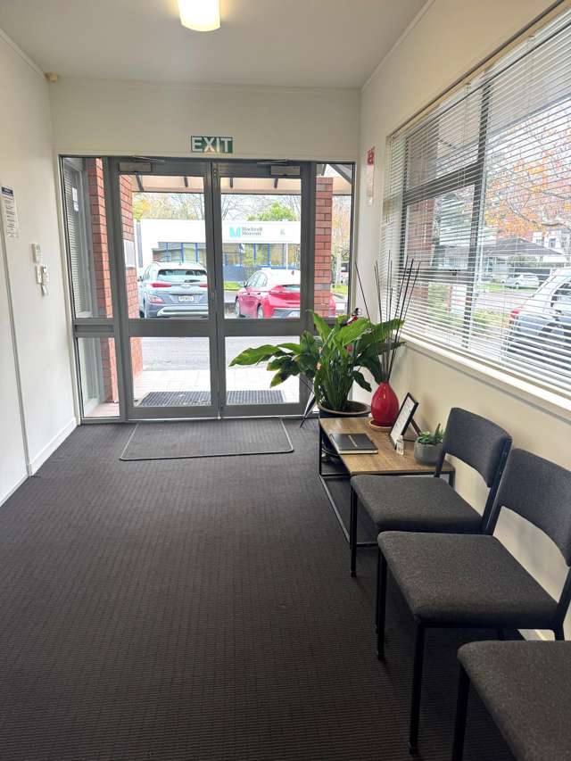 1/13-15 Clifton Road Hamilton Central_1