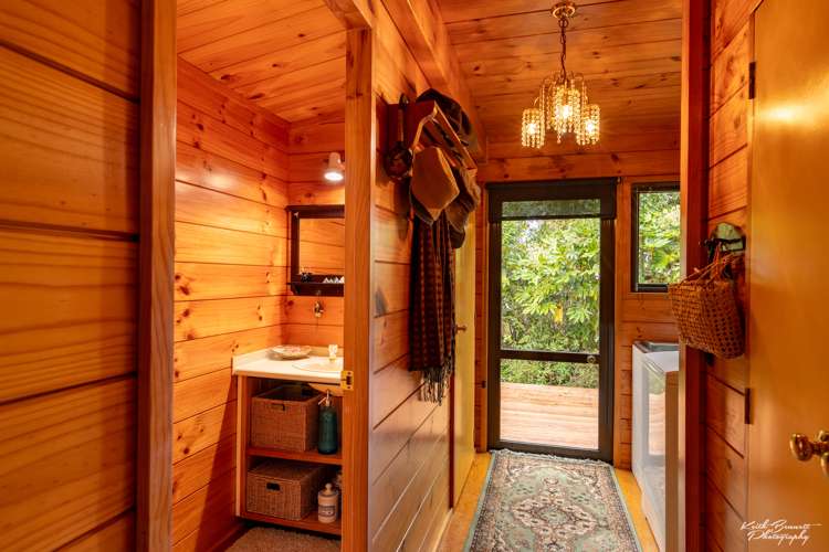 1282d Fergusson Drive Brown Owl_11