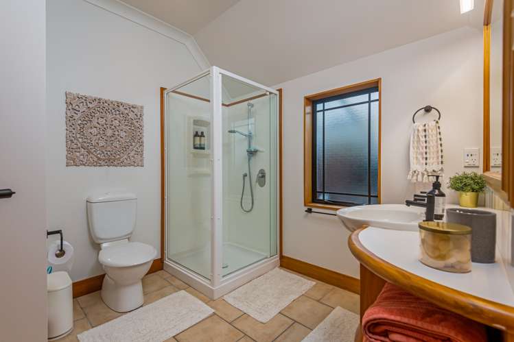 23 Balmoral Drive Terrace End_11