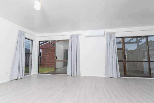 2/381 Blockhouse Bay Road 10016_2