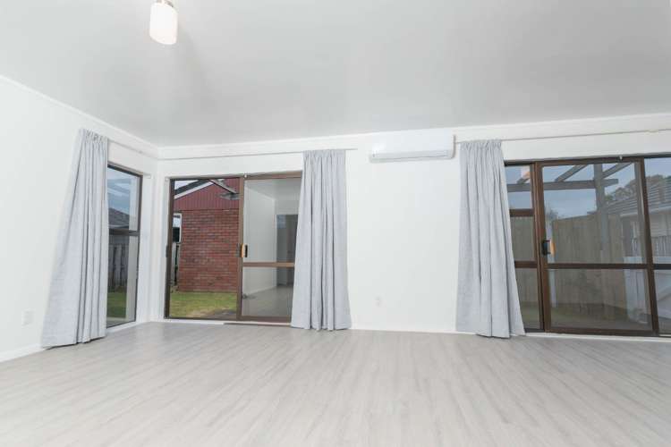 2/381 Blockhouse Bay Road 10016_2