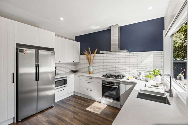 10 Saint Leonards Square Sumner_7