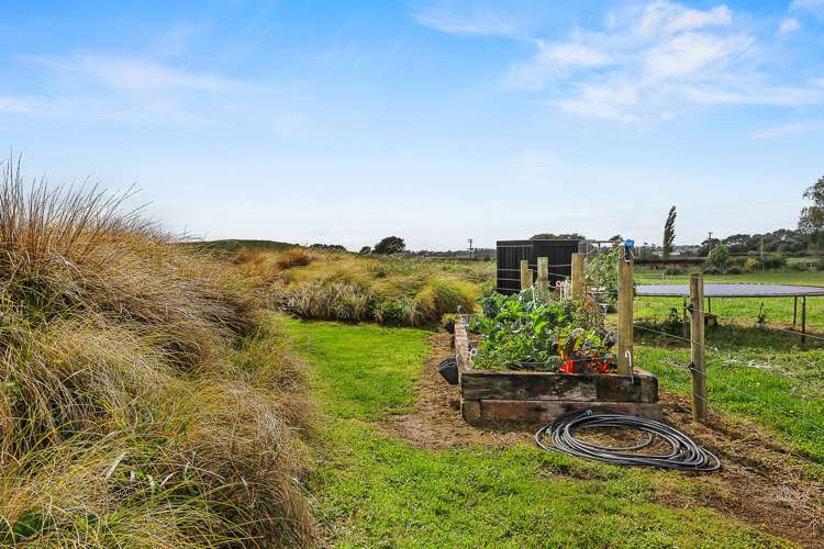 23 Metcalfe Road Ngahinapouri_27