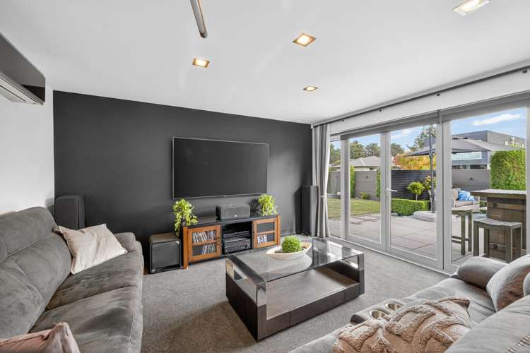 5 Reka Street Parklands_13