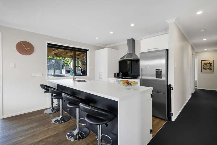 513 Richmond Road Lepperton_5