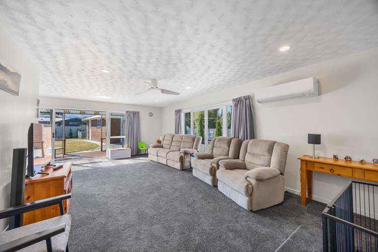 14 Wairau Road Albert Town_9