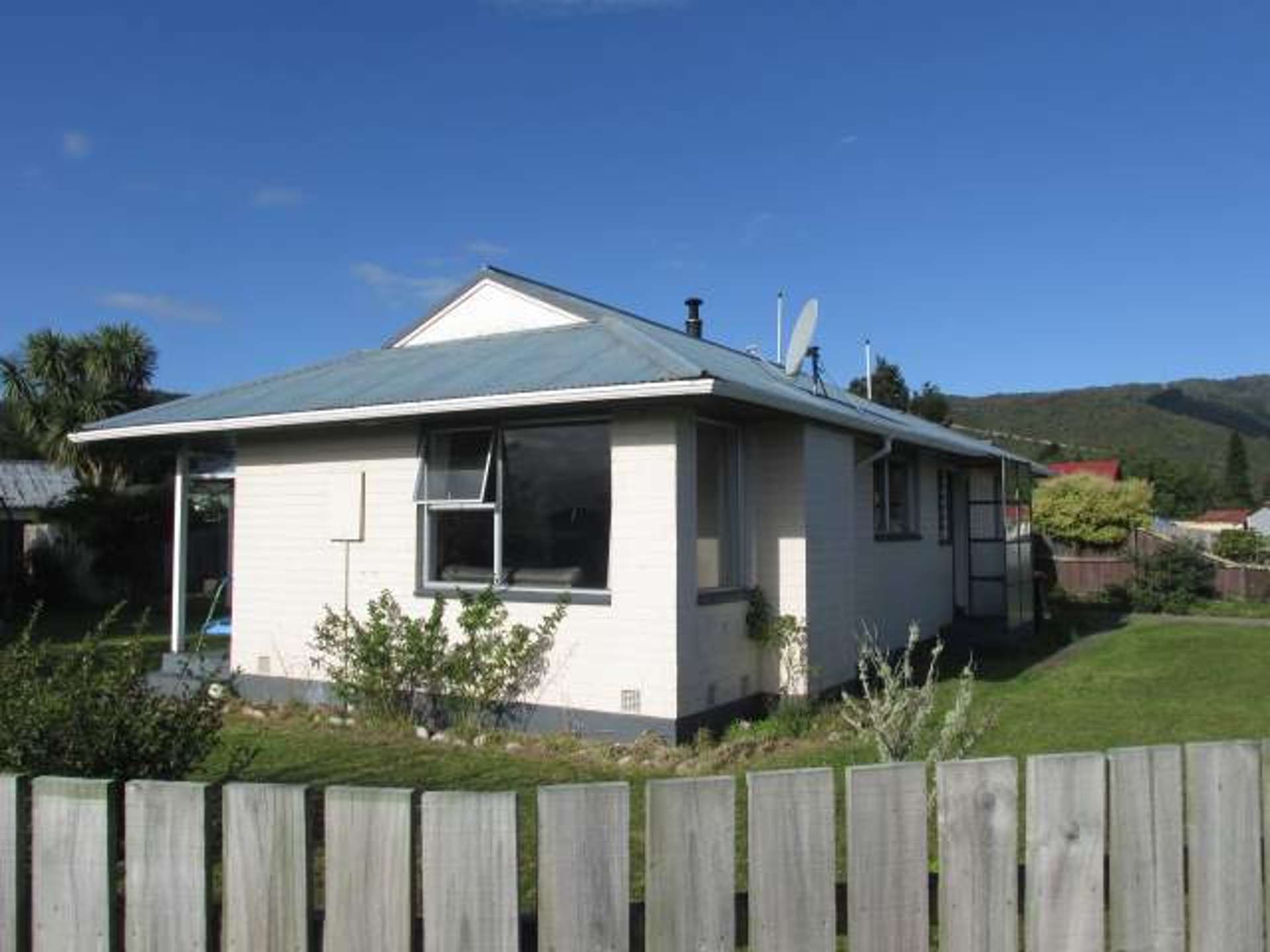 29 Plaskett Street Reefton_0