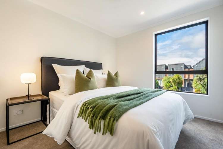 16 Waka Moana Drive Hobsonville_14