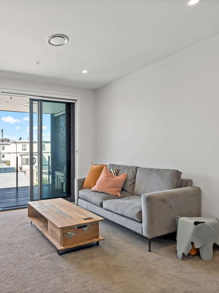 118/27 Enfield Street Mount Eden_19