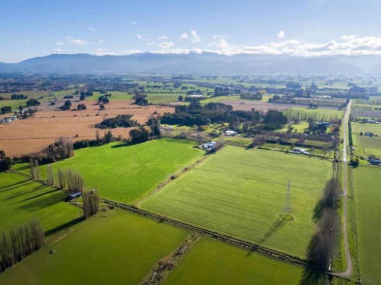 112 Ahikouka Road Greytown_32