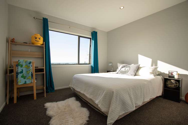 10 Little Paddock Hokitika_19