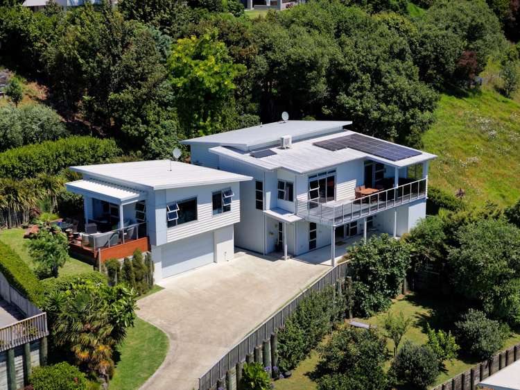 105 Elsinore Close Whangamata_1