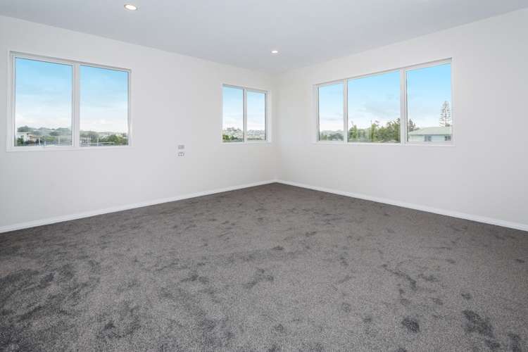 14 Bridget Court Red Beach_11