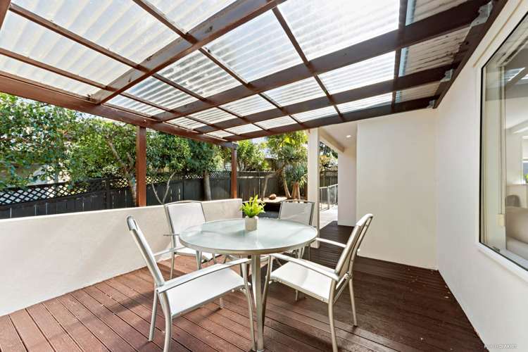 4/7 Korotaha Terrace Rothesay Bay_6