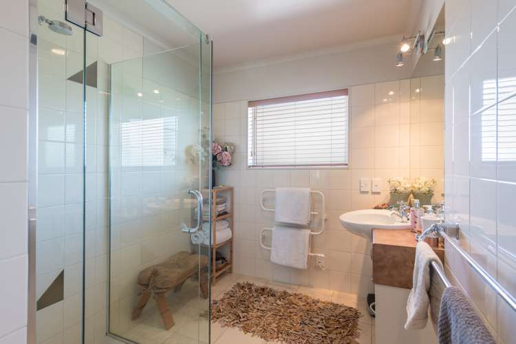 141 Princes Drive Britannia Heights_30