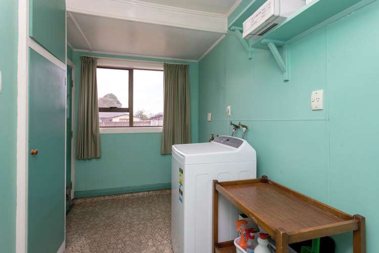 19 Avro Crescent Hornby_10