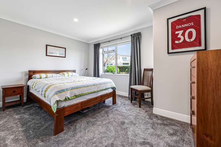 21 Highgrove Drive Grandview Heights_8