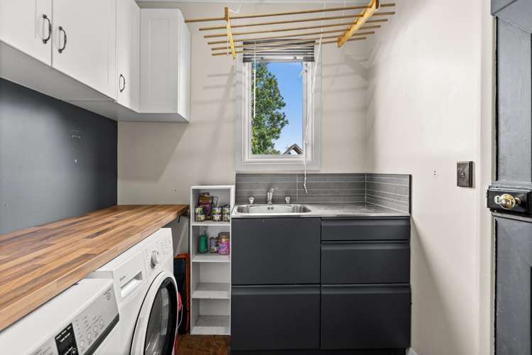 508 Southampton Street West Hastings Central_6