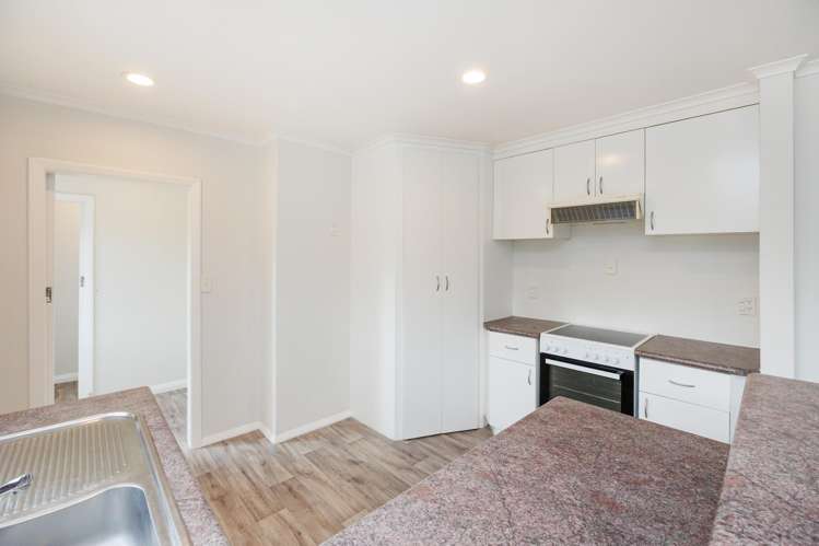 345 Tremaine Avenue Takaro_14