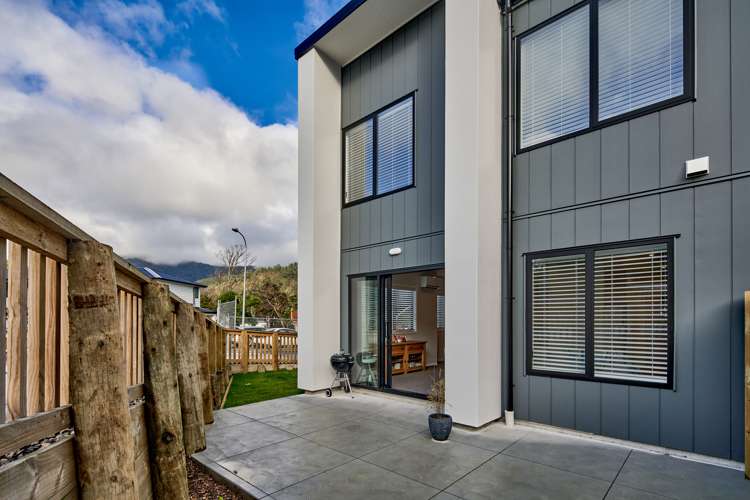 6 Pakura Place Wainuiomata_18