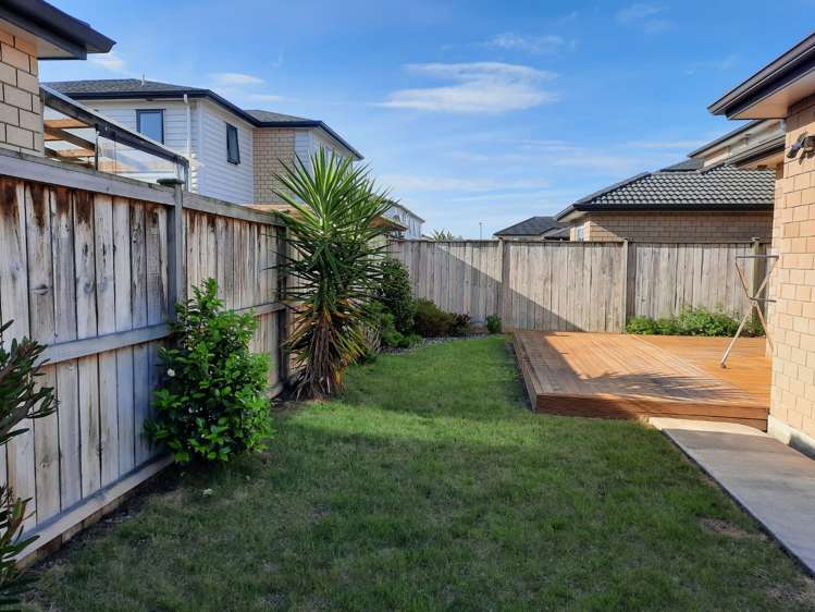 43 Springside Drive 10673_17